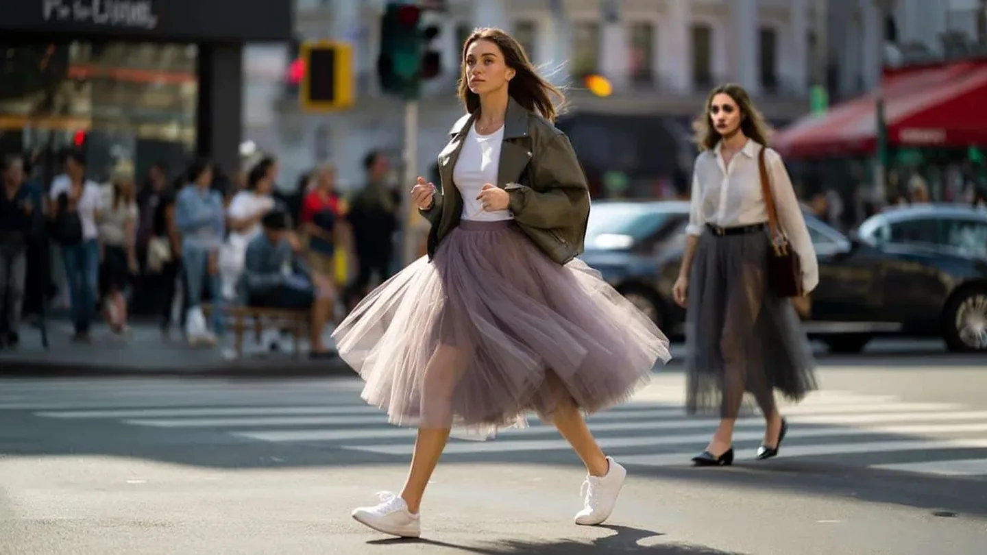 Gonna di tulle di nuovo di moda nel 2026: come indossarla senza sembrare in costume